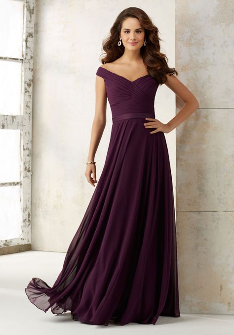 21523-1 Mori Lee Bridesmaid Dresses, Plum Bridesmaid, Chic Bridesmaid Dresses, Flowy Gown, French Lilac, Cute Dresses For Party, Mori Lee, Bridesmaid Dress Sizes, Dress Chiffon