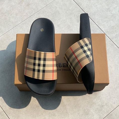 Burberry Slides, Burberry Sandals, Cute Shoes Boots, Cute Converse Shoes, Cute Converse, Cute Slides, Custom Shoes Diy, Pretty Sandals, Fashion Shoes Heels