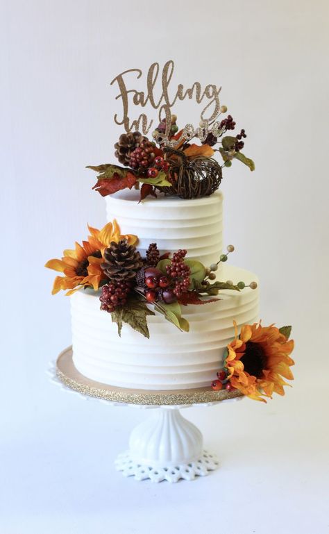 Autumn Bridal Shower Ideas, Bridal Shower Cake Ideas, Fall Bridal Shower Ideas, Fall Bridal Shower Decorations, Autumn Bridal Shower, Fall Themed Wedding, Autumn Cake, Fall In Love Bridal Shower, Wedding Shower Cakes