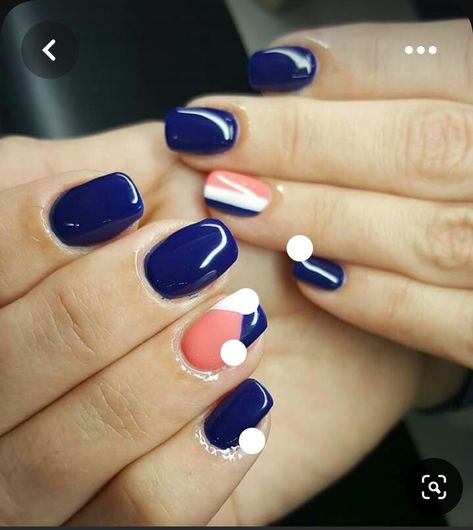 Nails Navy And Pink, Ombre Navy Nails, Short Navy Blue Nails Art Designs, Navy Blue And Peach Nails, Navy Blue And Coral Nails, Navy Gel Nails Ideas, Coral And Navy Nails, Navy And White Nail Designs, Pink Navy Nails