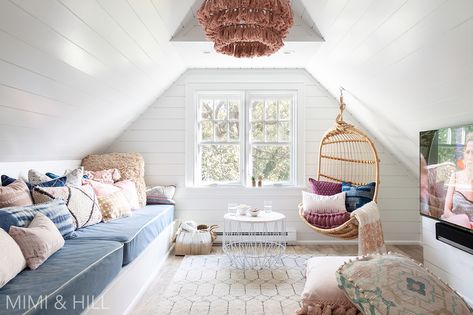 Attic Teen Hangout Teen Lounge Rooms, Hangout Room Ideas, Teen Hangout Room, Bonus Room Design, Teen Hangout, Bonus Room Ideas, Teen Lounge, Attic Playroom, Hangout Room