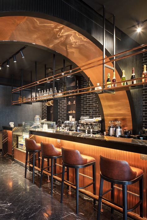 Copper In Interior Design, Copper Bar Design, Pub Design Interiors, Copper Furniture, Twist Pop, Restaurant Design Inspiration, Copper Interior, Photography Interior Design, Bar Design Awards