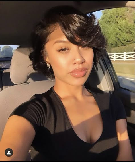 Bob Pendek, Kort Bob, Pressed Natural Hair, Silk Press Natural Hair, Natural Hair Short Cuts, Hair Short Cuts, Short Hair Black, Skin Goals, Short Hair Pixie