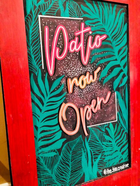 Patio Chalkboard Signs, Neon Chalkboard Art, Italian Restaurant Chalkboard Ideas, Chalk Sign Ideas, Door Sayings, Chalk Marker Art, Bar Chalkboard Ideas, Chalk Art Signs, Starbucks Chalkboard