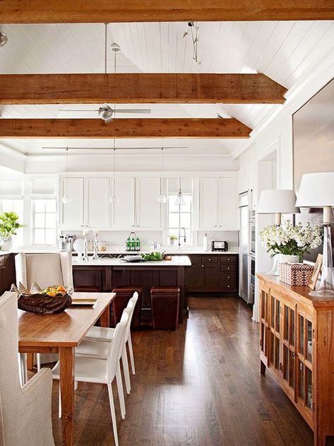 Beautiful Ceiling Designs, Modern Cottage Homes, Gorgeous White Kitchen, Wood Beam Ceiling, Kitchen And Dining Room, Modern Cottage, Exposed Beams, Cool Ideas, Wood Beams