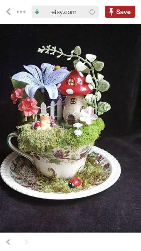 Teacup Fairy Garden, Fairy Teacup Garden, Fairy Teacup, Cup And Saucer Crafts, Tea Cup Art, Purple House, Teacup Gardens, Teacup Crafts, Miniature Scenes