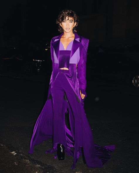 Bretman (Da Baddest) Rock on Instagram: “last night 😈 @robertwun you have my heart forever 💜 📸@samyck” Gay Prom Outfits, Queer Fashion Women, Gay Prom, Queer Prom, Gay Outfits, Bretman Rock, Gender Fluid Fashion, Genderless Fashion, Masculine And Feminine