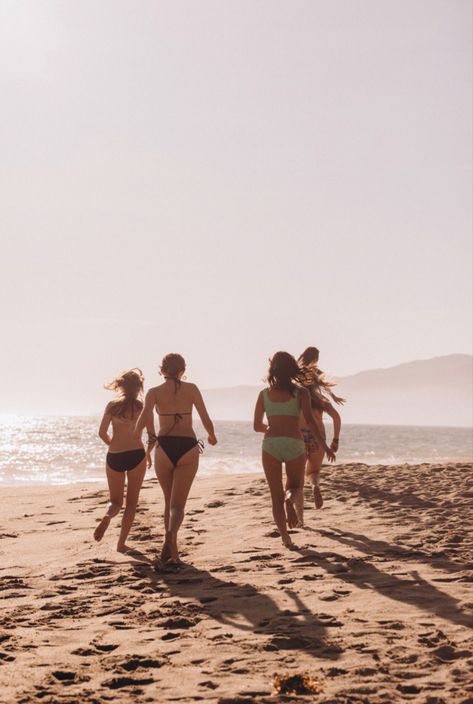 Beach Running, Girl Running, Beach Poses, Beach Fun, Barley, Wild Flowers, Models, Running, Sun