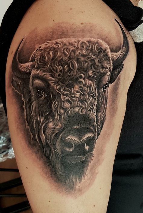 buffalo tattoo I have done a few weeks ago Bison Tattoo, Buffalo Tattoo, Ant Tattoo, Soldier Tattoo, Bull Tattoos, Work Tattoo, Line Work Tattoo, Head Tattoos, Great Tattoos