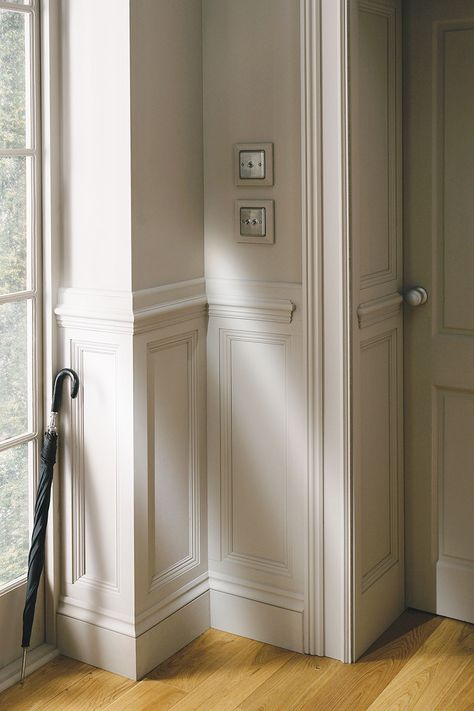 Add some style to your home with the new decorative mouldings available at Cheshire Mouldings. Available in a range of styles and sizes. Wood Molding Trim, House Columns, Paneling Makeover, Door Frame Molding, Snug Room, Barrel Decor, Light Hardwood, Dado Rail, Orac Decor