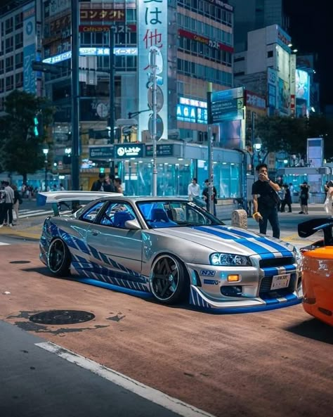 Foto Cowgirl, Nissan Skyline R34, Tokyo Drift, Dream Car Garage, Skyline R34, Tuner Cars, Nissan Gt-r, Art Station, Gt R