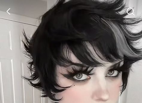 Short Hair Styles Goth, Gothic Haircut Short, Short Alt Hair Round Face, Goth Short Hairstyles, Crimson Tdi, Short Goth Hair, Short Hair Goth, Angle Oc, Alt Looks