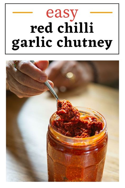 Chili Chutney Recipe, Chilli Chutney Recipes, Chilli Chutney, Rhubarb Chutney, Easy Chilli, Vegan Chilli, Onion Bhaji, Vegan Indian Recipes, Garlic Chutney