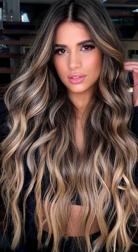 35 Ways to Upgrade Brunette Hair : Beige gold highlight with a neutral gloss Womens Las Vegas Outfits, Long Hair Brown With Highlights, Low Contrast Balayage, Blonde Hair Color Ideas For Brunettes Balayage Highlights, Black Hair Blonde Balayage, Blonde Balayage On Black Hair, Perfect Balayage, Balayage Long Hair, Rambut Brunette