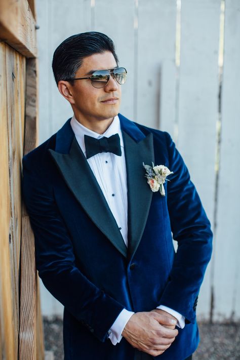 Groom Velvet Suit, Navy Suit, Wedding Photos Navy Velvet Suit Groom, Groom Tuxedo Navy, Navy Groomsmen, Prom Jacket, Velvet Suit Jacket, Groomsmen Party, Navy Suit Wedding, Blazer Wedding, Alabama Wedding