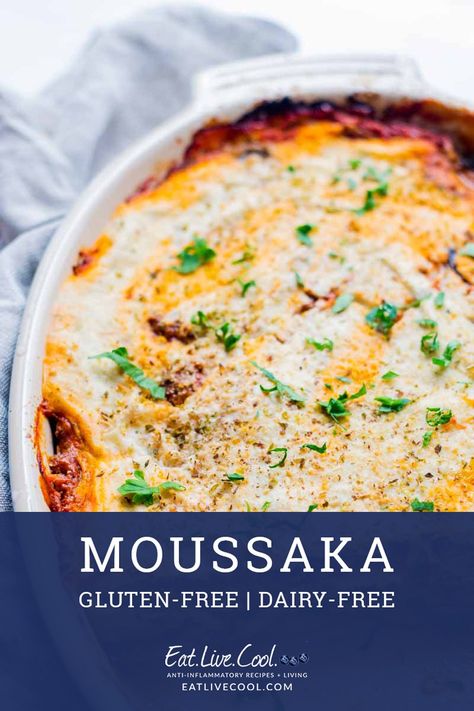 Gluten Free White Sauce, Moussaka Recept, Easy Bolognese, Easy Weeknight Dinners Healthy, Moussaka Recipe, Healthy Weeknight Dinners, Healthy Casseroles, Greek Dishes, Gf Recipes