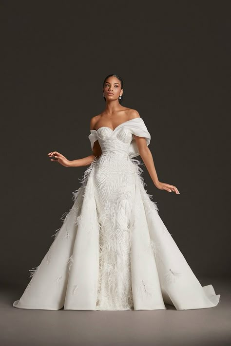 https://www.alonuko.co.uk/products/fre-10 Mock Dress, Stylish Wedding Dresses, White Wedding Dress, Dream Wedding Ideas Dresses, A Wedding Dress, Wedding Dress Trends, Black Wedding Dresses, Wedding Dress Inspiration, The Freedom