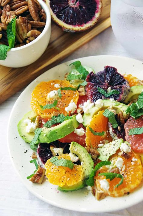 Citrus Salad Recipes, Fig Salad, Cucumber Avocado Salad, Citrus Recipes, Salad With Avocado, Avocado Salad Recipes, Delicious Clean Eating, Salad Dishes, Orange Salad