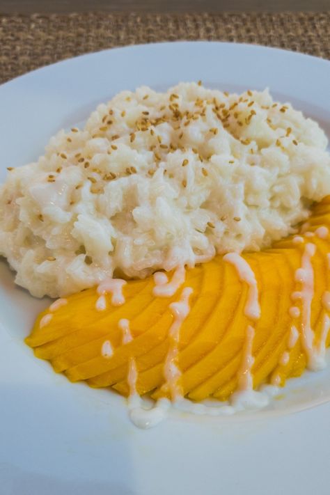 20 Minute Mango Sticky Rice - Eating For Luu Rice Berry, Thai Sticky Rice, Coconut Sticky Rice, Rice In The Microwave, Filipino Food Dessert, Mango Sticky Rice, Coconut Sauce, Thai Dessert, Mango Recipes