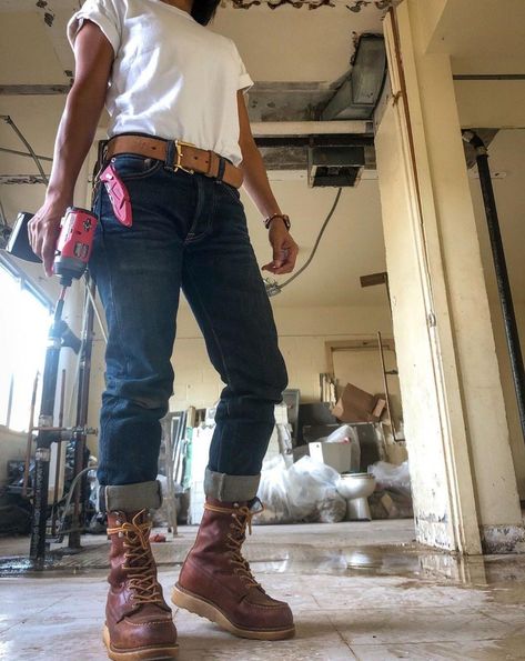 Red Wing Moc Toe Outfit, Work Boots For Women Outfits, Red Wing Boots Outfit Mens Fashion, Redwings Outfit, Redwing Boots Outfit, Red Wings Boots Outfit, Boots For Women Outfits, Work Boots Outfit, Work Boots For Women