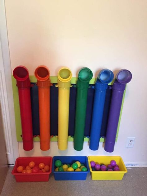 Day Home Set Up Ideas, Diy Home Daycare Ideas, Childcare Center Decor, Diy Daycare Decor, Aba Clinic Design, Home Daycare Rooms Setup, Daycare Wall Ideas, Diy Sensory Wall, Playroom Color Scheme