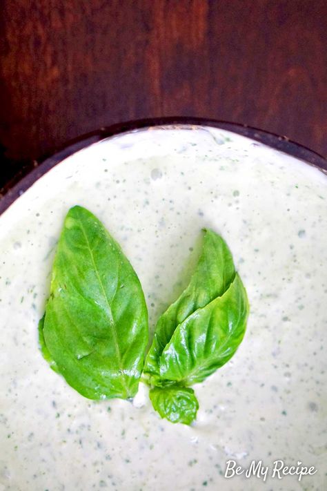 Easy Lemon Basil Aioli Sauce Recipe (Ready in 5 Minutes) Basil Aioli Recipe, Aioli Sauce Recipe, Sundried Tomato Recipes, Panini Recipes Chicken, Basil Aioli, Chargrilled Chicken, Fried Artichoke, Mushroom Sauce Recipe, Aioli Sauce