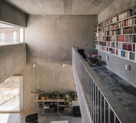 Photo 6 of 12 in A Spanish Architect�’s Brutalist-Inspired Home Makes Room for Three Generations - Dwell Brutalist House, Brutalist Interior, Brutalist Buildings, Hallway Design, Layout Architecture, Brutalist Architecture, Concrete Floor, Industrial House, House Architecture Design