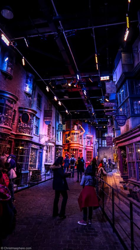 London Aesthetic Harry Potter, Hp Studios London, Harry Potter Studio Tour London, Warner Bros London Harry Potter Studios, Warner Brothers Studio Tour London, Harry Potter Studios London Aesthetic, Warner Bros Harry Potter Studios, Harry Potter Warner Bros Studio London, Harry Potter Warner Bros Studio