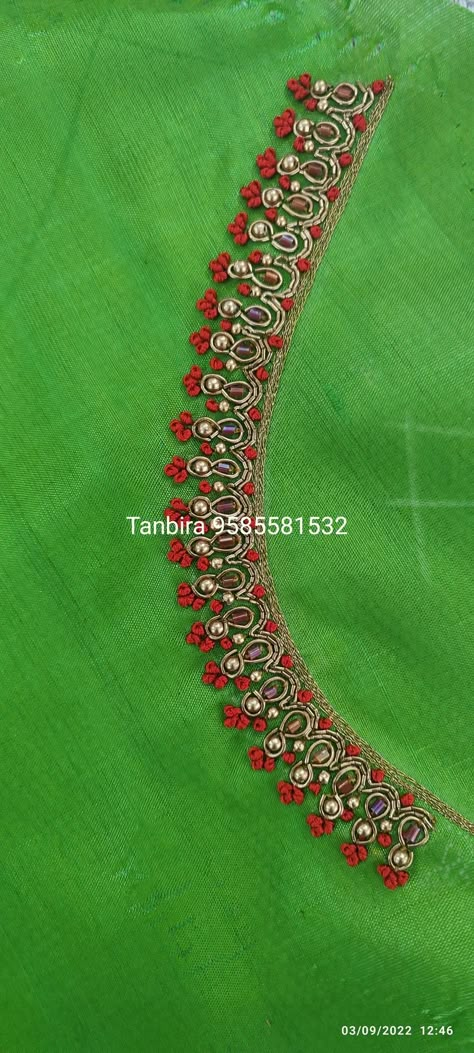 Round Aari Work Blouse Design, Neck Maggam Work Designs, Flower Blouse Designs, Knot Work Embroidery Blouse, Aari Design Tracing, Latest Work Blouse Designs, Aari Work For Blouse, Simple Maggam Designs, Blouse Designs For Wedding