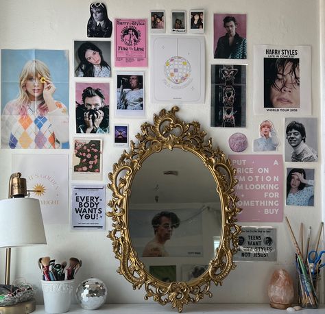 Fan Girl Bedroom, Fan Girl Room, Girl Room Ideas, Harry Core, Pinterest Room Decor, Room Goals, Pretty Room, Dreamy Room, Dream Room Inspiration