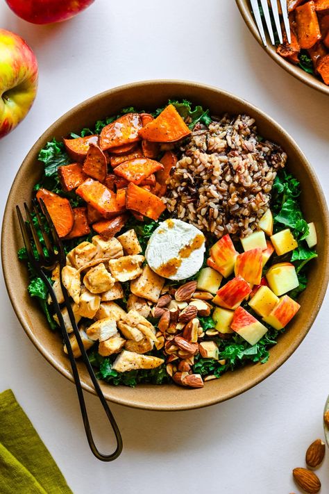 Healthy Wild Rice Bowls, Sweet Potato Salad Bowl, Autumn Harvest Bowl Recipe, Roasted Sweet Potato Bowl, Sweet Potato Chicken Salad, Sweet Potatoes Meals, Kale Bowls Healthy, Sweet Potato Chicken Bowl, Kale Salad With Chicken