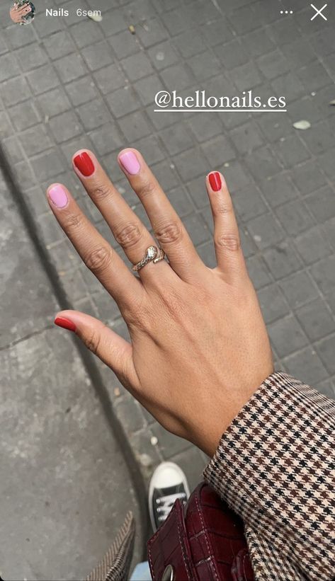 Red Multicolor Nails, Red Pink Nails Ideas, Pink Nails Multicolor, One Hand Red One Hand Pink Nails, Pink And Red Gel Nails, Pink And Red Nails Short, Red And Pink Nails Ideas, Pink Red Nails, Red And Pink Nails