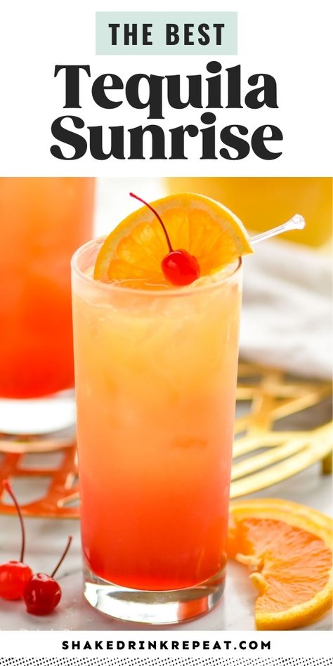 Tequila Sunrise Recipe, Tequila Drinks Recipes, Summer Drinks Alcohol, Cocktail Drinks Alcoholic, Summer Sunrise, Mixed Drinks Alcohol, Yummy Alcoholic Drinks, Tequila Drinks, Fruity Drinks