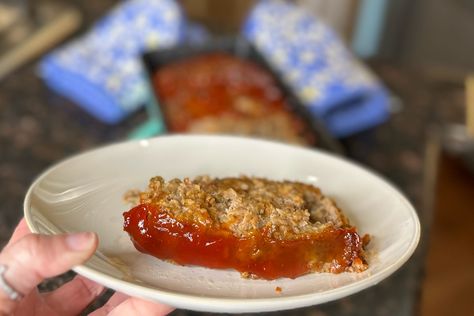 3 Ingredient Meatloaf, Crazy Busy Mama Recipes, Crazy Busy Mama, Laila Ali, Classic Meatloaf Recipe, Home Made Simple, Classic Meatloaf, Creamer Recipe, Breakfast Appetizers