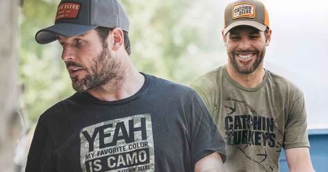 Meet Carrie Underwood's Husband, Mike Fisher Carrie Underwood Husband, Mike Fisher, Country Music News, Ottawa Senators, Hunting Trip, How Many Kids, National Hockey League, Husband Love, Carrie Underwood