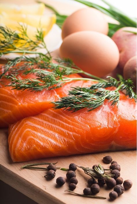 Easy Salmon Recipes: Fast & Fabulous Ways to Prepare Salmon Salmon Photography, Shrimp Photography, Cured Salmon Recipe, Fish Food Photography, Food Delivery Logo, Fish Photography, Cured Salmon, Zinc Rich Foods, Germany Food