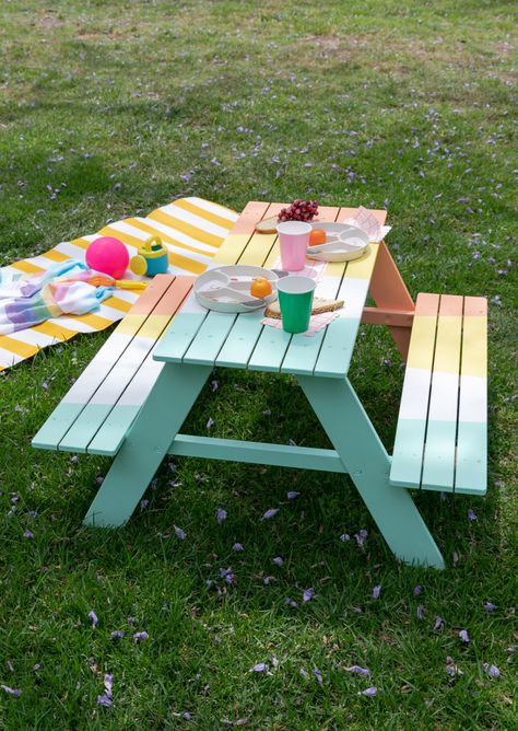 A Colorful Picnic Table for Your Kids... / DIY via Oh Joy! Diy Painted Picnic Table, School Courtyard, Painted Picnic Tables, Picnic Table Makeover, Colorful Picnic, Diy Picnic Table, Picnic Table Plans, Courtyard Ideas, Kids Picnic Table