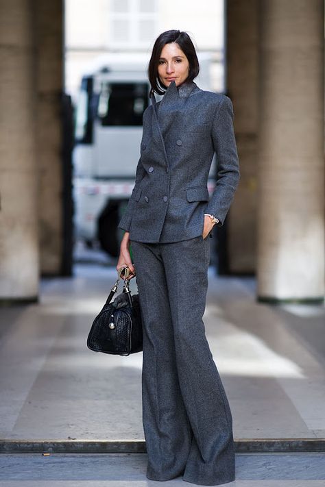 Perfect suit Suit Women, Linnet, Work Wardrobe, Work Attire, Office Fashion, Work Fashion, Preppy Style, Paris Fashion, Paris Fashion Week