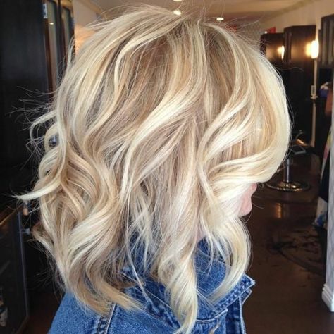 Meches caramel balayage chatain clair femme Platinový Blond, Hair Color For Fair Skin, Balayage Blond, Blond Balayage, Brunette Balayage, Low Lights Hair, Short Hairstyle, Short Blonde Hair, Hair Envy