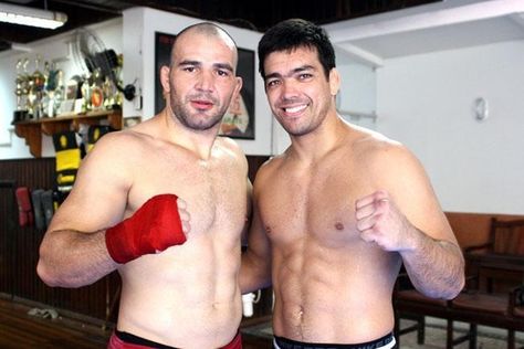 Glover Teixeira & Lyoto Machida Lyoto Machida, Glover Teixeira, Mma Fighters, Mixed Martial Arts, Ufc, Wild Cats, Martial Arts, Quick Saves