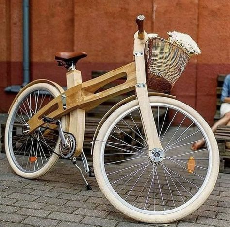 Woodworking Business Ideas, Wooden Bicycle, Wood Bike, Tools Design, Wooden Bike, Woodworking Business, Carpenter Tools, Woodworking For Kids, Custom Bicycle