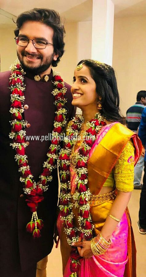 Poola Dandalu Engagement, Pulla Dandalu For Marriage, Garland Marriage, Engagement Garlands Indian, Poola Dandalu For Wedding, Garlands Wedding Indian Flower, Rose Garland Wedding, Indian Wedding Garland, Indian Wedding Flowers