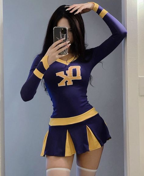 Classy Halloween Costumes, Pretty Halloween Costumes, Trendy Halloween Costumes, Jennifer's Body, Cheerleading Outfits, Halloween Costume Outfits, Trendy Halloween, Cute Halloween Costumes, Couple Halloween