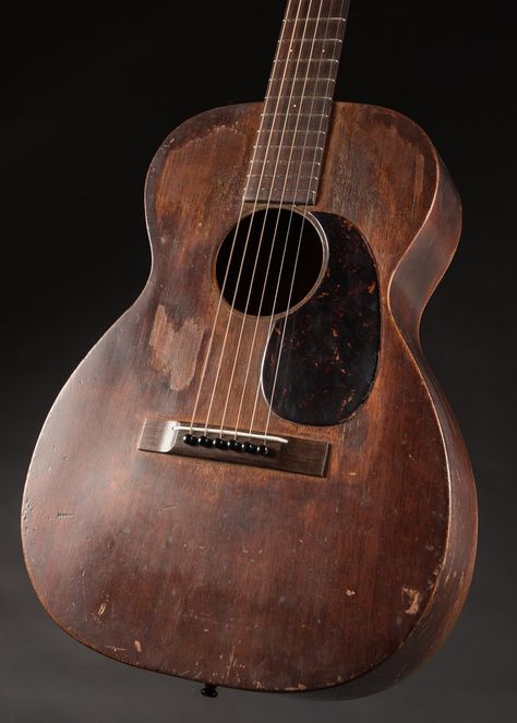 Breedlove Guitars, Acoustic Guitar Photography, Martin Guitar, Guitar Photography, Unique Guitars, Guitar Collection, Acoustic Music, Vintage Guitar, Blues Guitar