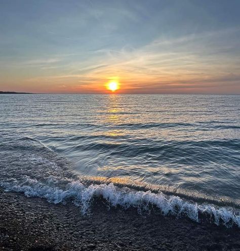 Presque Isle Beach Lake Erie PA Lake Erie Pennsylvania, 2025 Vibes, Erie Pennsylvania, Presque Isle, Erie Pa, New York Trip, Lake Erie, Grad School, New York Travel