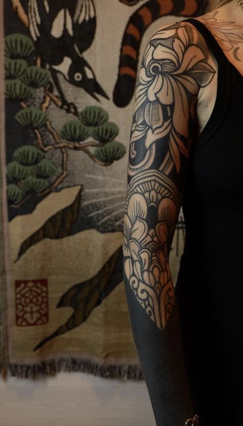 Henna Tattoo Cover Up, Neo Traditional Sleeve Black, Celestial Arm Tattoos For Women, Classic Sleeve Tattoo, Non Floral Tattoos, Garden Theme Sleeve Tattoo, Black Arm Tattoo Women, Coverup Tattoo Before And After, Ornamental Sleeve Tattoos For Women