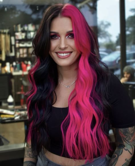 Fancy Hair Color, Hair Color Placement, Dark Hair Dye, Witchy Hair, Stylish Hair Colors, Edgy Hair Color, Color Block Hair, Pink And Black Hair, Toned Hair