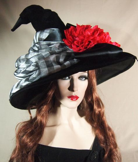 Elegant Black Hats, Handmade Witch Hat, Black Hydrangea, Witch Party, Fancy Costumes, Witches Hat, Halloween Witch Hat, Halloween Hats, Fall Halloween Crafts