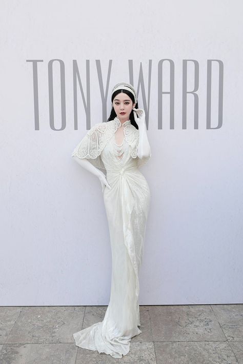 20s Inspired Dress, Haute Couture Looks, Haute Couture Embroidery, Soft Dramatic, Dresses Fancy, Fan Bingbing, Celeb Fashion, Paris Haute Couture, Couture Looks