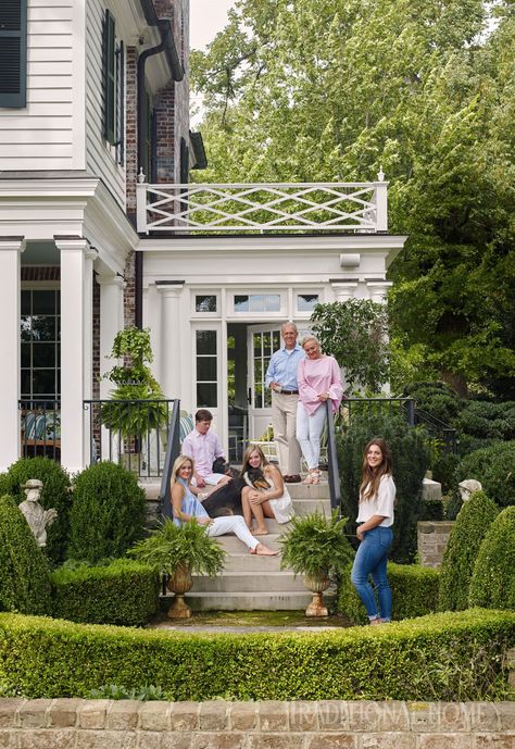 blackburn-family-posing-dog-outdoor-steps-103322778 Sarah Bartholomew, Backyard Walkway, Relaxing Bedroom, Charming Garden, Garden Pathway, Stately Home, White Backdrop, Traditional House, Pretty Colours